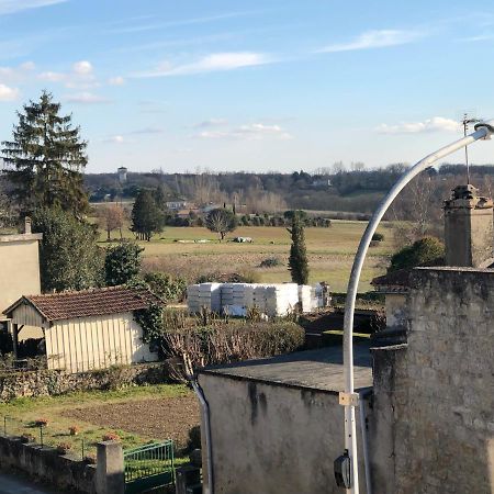 Appartement Cosy Et Lumineux Caussens エクステリア 写真